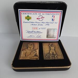 Michael Jordan 1996 Upper Deck /Highland Mint Bronze Mini-Mint 2 Card Set